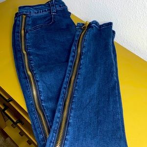 Fashion Nova Zipper Jeans
